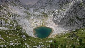 Neimenovano 11